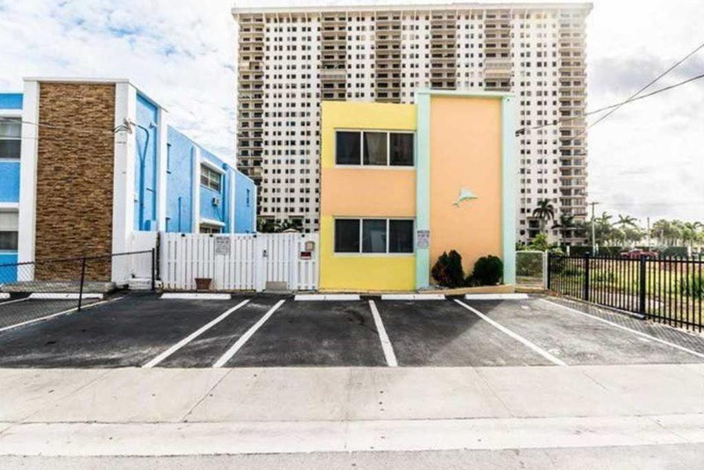 Hollywood Beachfront House Exteriér fotografie